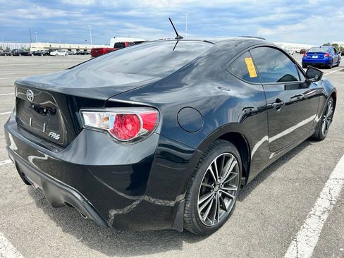 Used 2014 Scion FR-S RWD image 3
