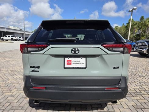 Certified 2020 Toyota RAV4 XLE image 10