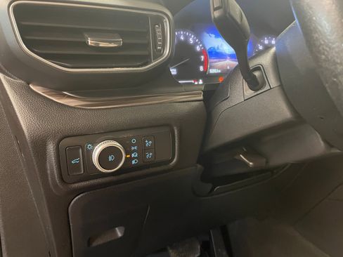 Used 2022 Ford Explorer Limited w/ Class IV Trailer Tow Package image 14