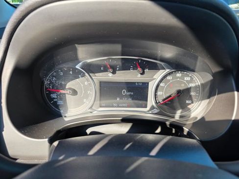 Used 2024 GMC Terrain SLT AWD/4WD image 25