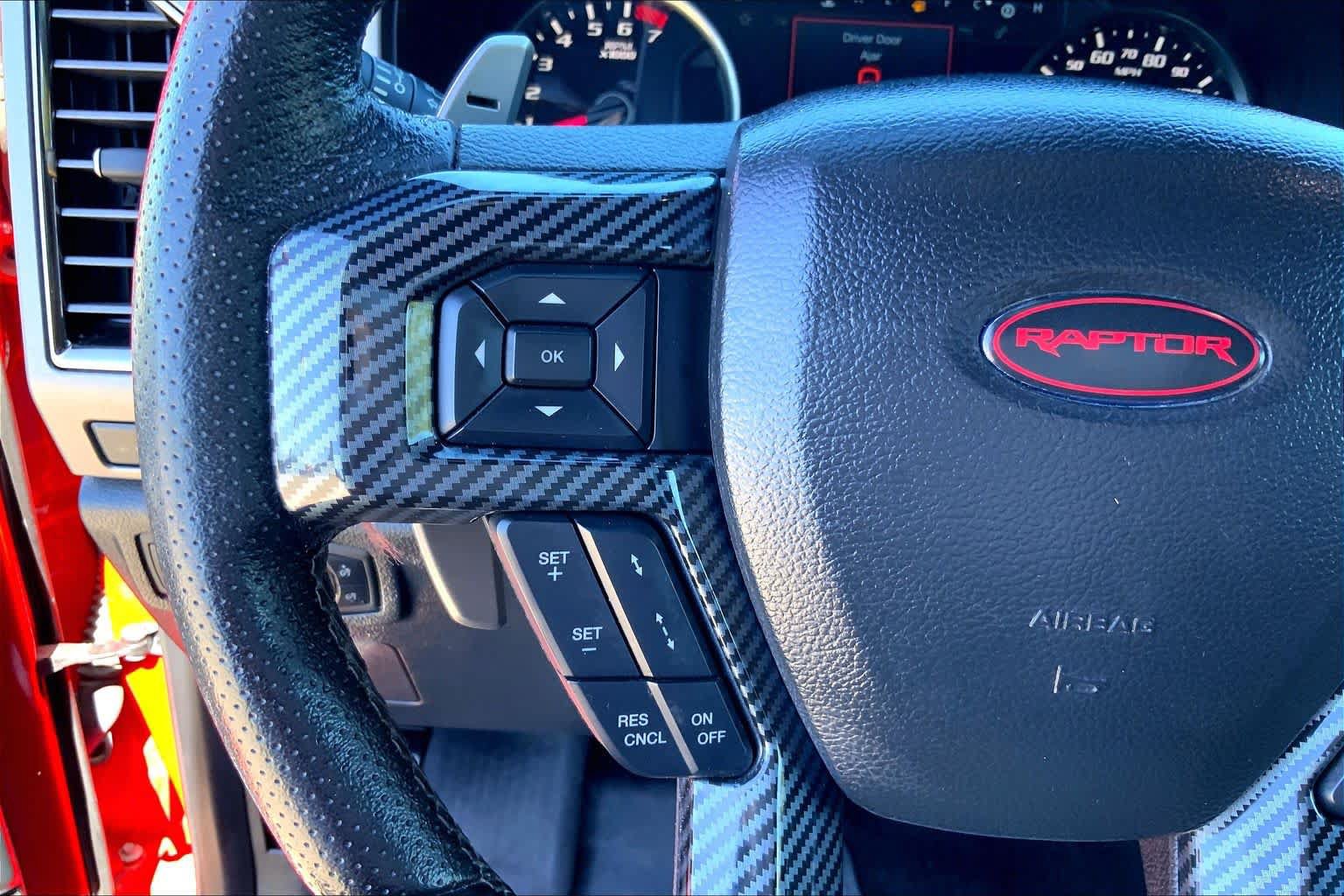Used 2018 Ford F150 Raptor w/ Equipment Group 802A Luxury AWD/4WD image 25