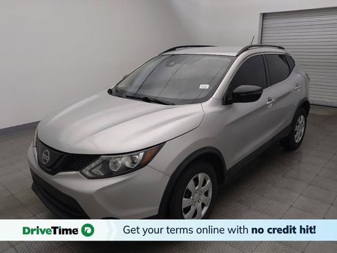 Used 2019 Nissan Rogue Sport SV FWD image 1