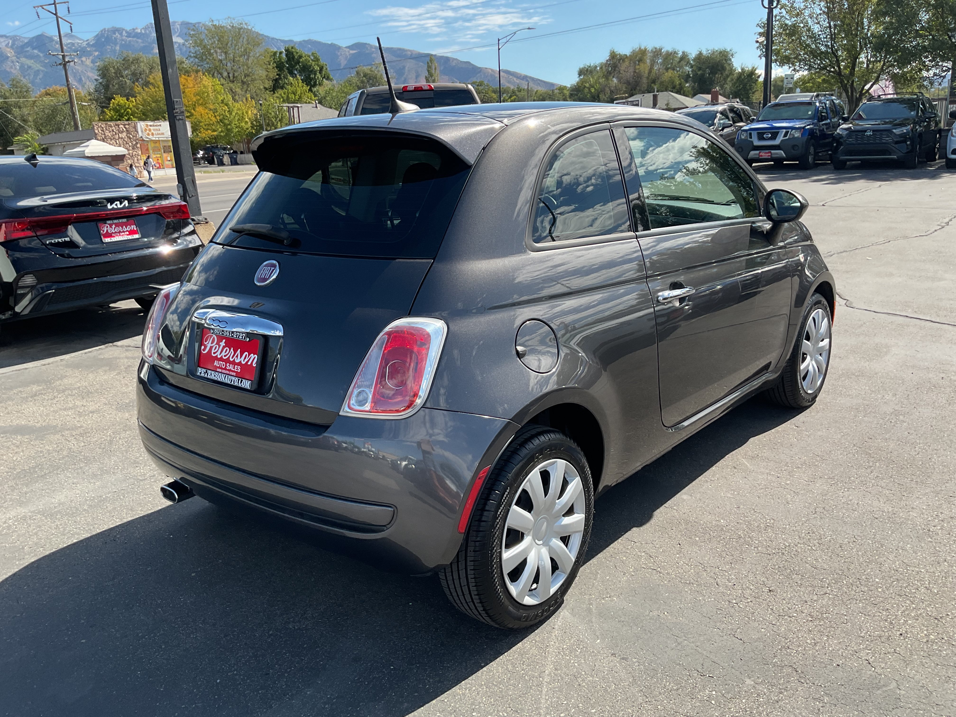 Used 2016 FIAT 500 Pop FWD image 6