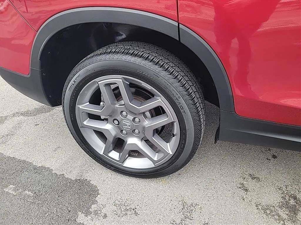 Used 2023 Honda Passport EX-L image 34