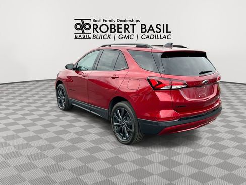 Used 2024 Chevrolet Equinox RS AWD/4WD image 6