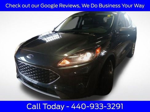 Certified 2022 Ford Escape SE w/ Cold Weather Package image 17