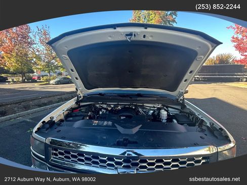 Used 2015 Chevrolet Silverado 1500 LT w/ LT Convenience Package image 18