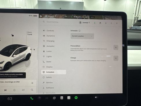 Used 2024 Tesla Model Y Long Range AWD/4WD image 28