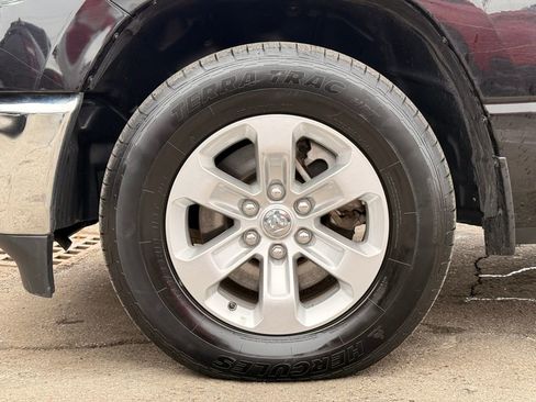 Used 2024 RAM 1500 Laramie image 10