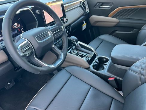 New 2026 GMC Canyon Denali AWD/4WD image 7