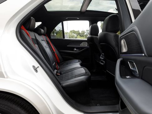 Used 2023 Mercedes-Benz GLE 53 AMG 4MATIC image 58