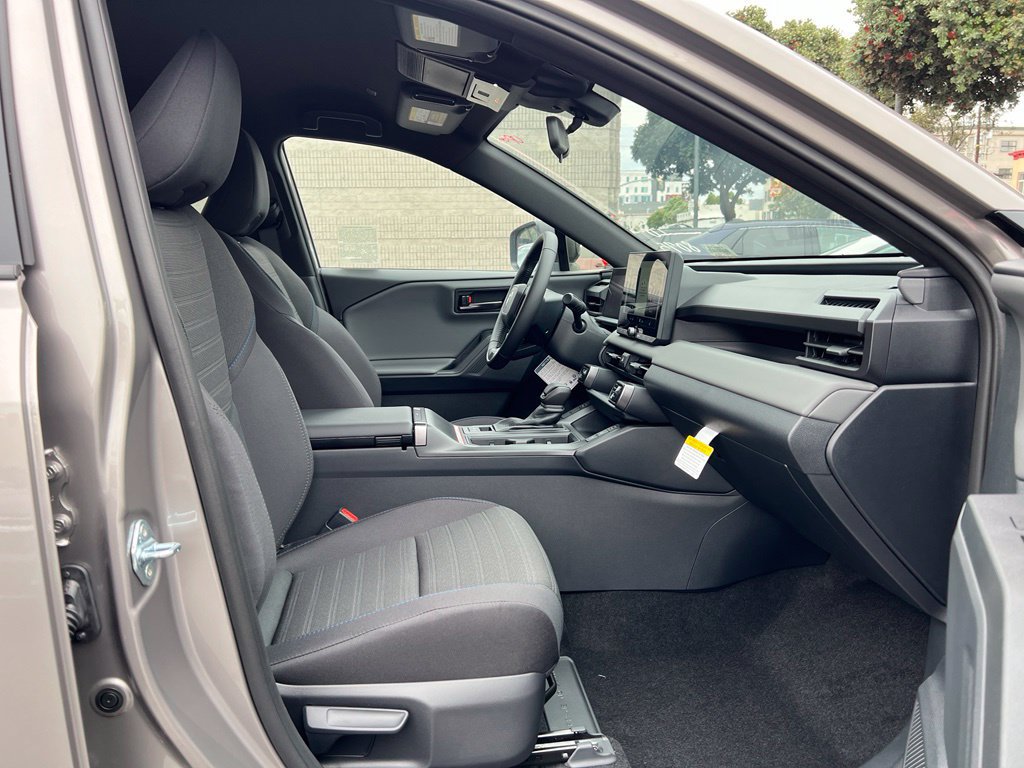 New 2026 Toyota RAV4 SE AWD/4WD image 18