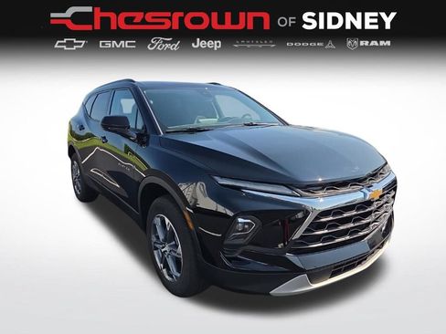 Used 2024 Chevrolet Blazer LT w/ Convenience Package FWD image 3