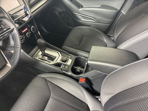 Used 2023 Subaru Forester Premium AWD/4WD image 28