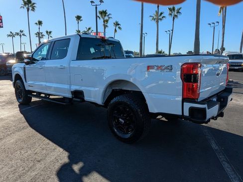 Used 2023 Ford F250 XLT w/ XLT Premium Package image 6