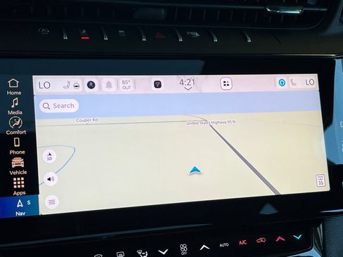 New 2026 Jeep Grand Cherokee Altitude AWD/4WD image 18