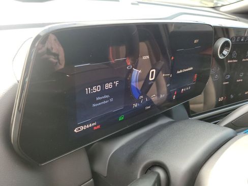 New 2026 Chevrolet Equinox EV RS image 12