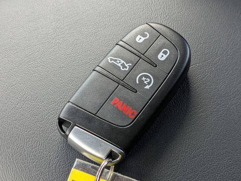 Certified 2022 Dodge Challenger R/T Scat Pack image 25