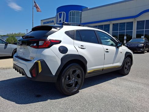 Used 2024 Subaru Crosstrek 2.5i Sport w/ Crosstrek Mirror Package AWD/4WD image 6