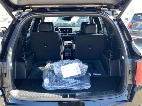 New 2026 Kia Sorento SX Prestige image 18