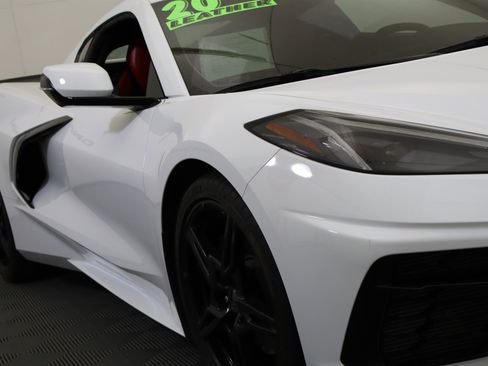 Used 2020 Chevrolet Corvette Stingray Preferred Cpe w/ 2LT Preferred Equipment Group image 4