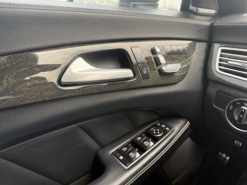 Used 2018 Mercedes-Benz CLS 550 Sedan w/ AMG Sport Package ! image 40