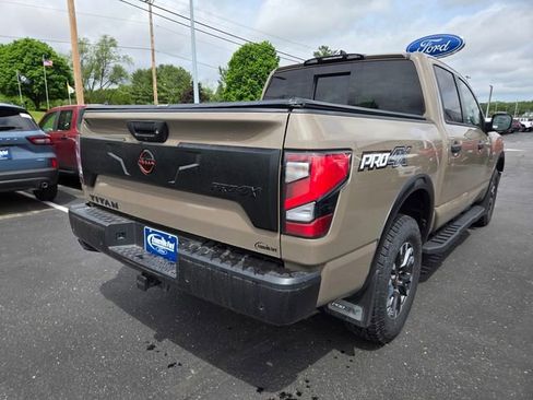 Used 2023 Nissan Titan PRO-4X w/ Pro-4x Utility Package AWD/4WD image 4