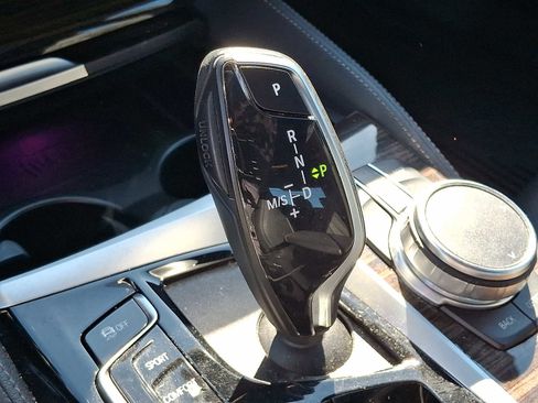 Used 2023 BMW 530i xDrive w/ M Sport Package image 15