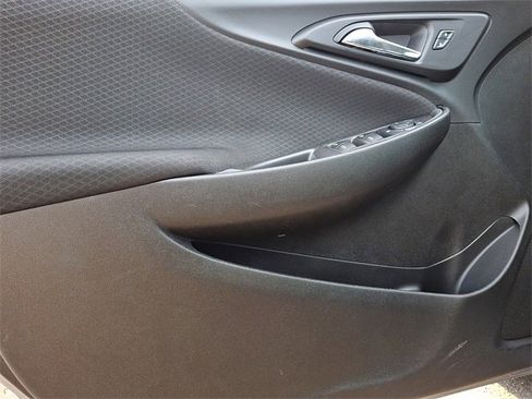 Used 2024 Chevrolet Malibu LT image 12