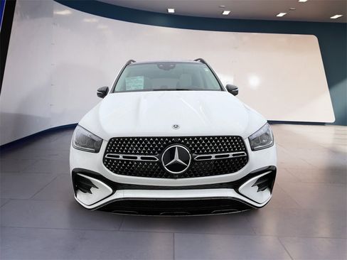 New 2026 Mercedes-Benz GLE 450 4MATIC image 5
