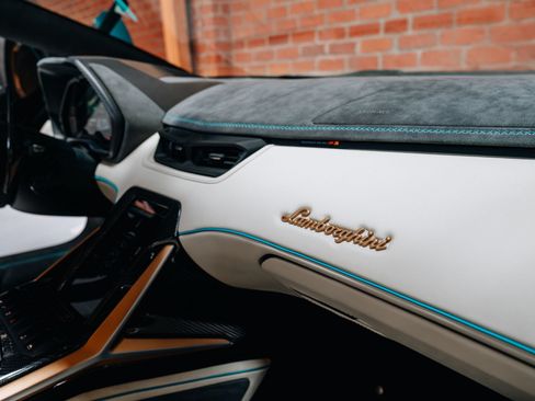 Used 2021 Lamborghini Sian Roadster AWD/4WD image 14