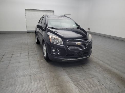 Used 2015 Chevrolet Trax LTZ FWD image 13