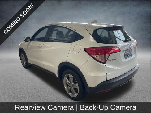 Used 2018 Honda HR-V LX image 3