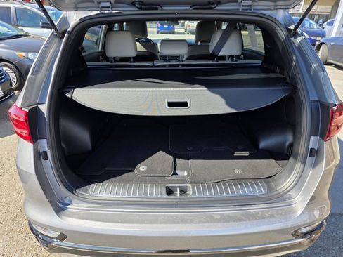 Used 2020 Kia Sportage S image 26