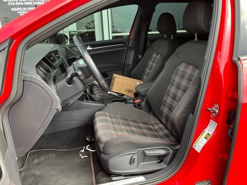 Used 2017 Volkswagen GTI Sport FWD image 2