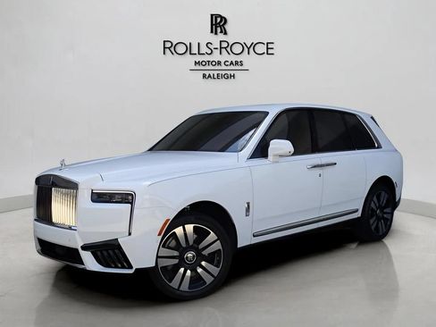 Certified 2025 Rolls-Royce Cullinan AWD/4WD image 1