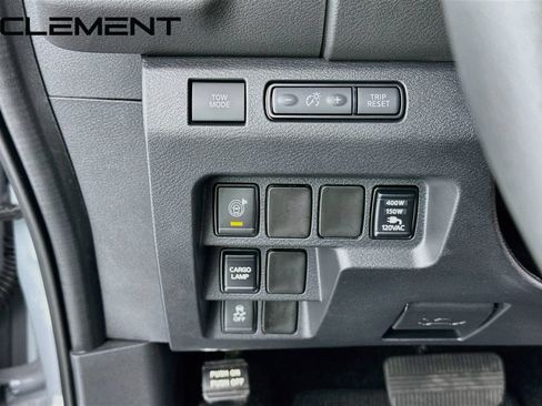Used 2026 Nissan Frontier Pro-X w/ Pro-X Convenience Package RWD image 13