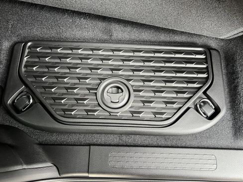 New 2026 RAM 1500 Big Horn w/ Night Edition image 32