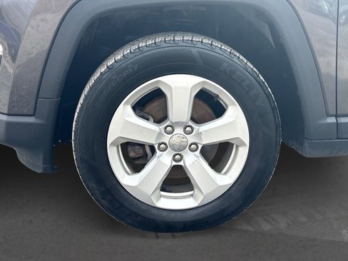 Used 2021 Jeep Compass Latitude w/ Convenience Group AWD/4WD image 15