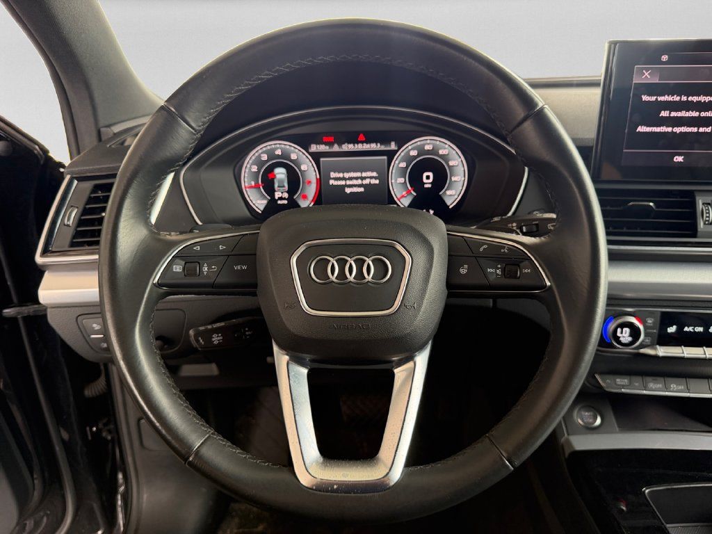 Used 2025 Audi Q5 2.0T Premium AWD/4WD image 12