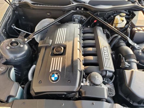 Used 2008 BMW Z4 3.0si image 17