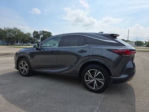 Used 2025 Lexus RX 350 FWD image 5