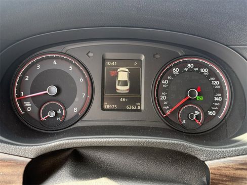 Used 2022 Volkswagen Passat 2.0T image 17