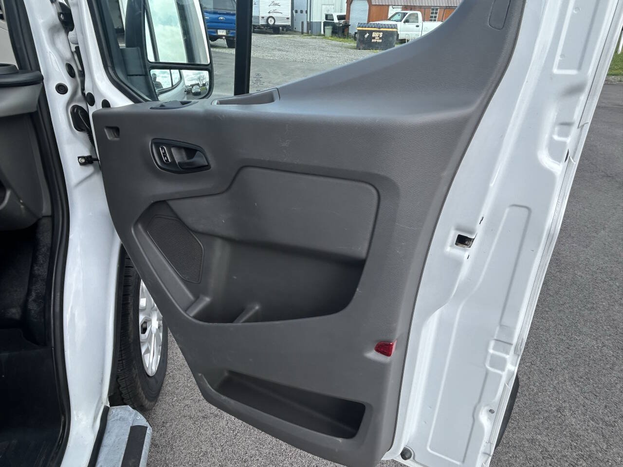 Used 2023 Ford Transit 250 Low Roof w/ Exterior Upgrade Package RWD image 10
