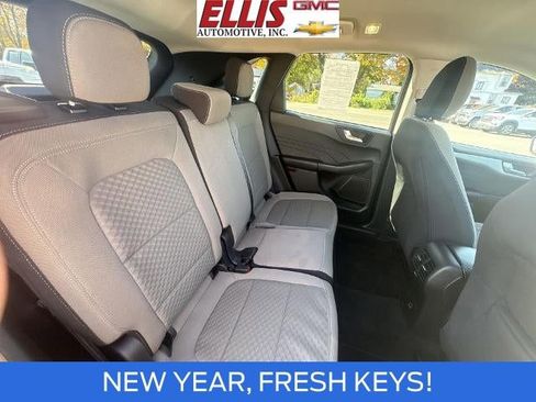 Used 2021 Ford Escape SE w/ Cold Weather Package image 28