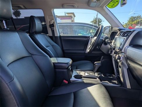 Used 2022 Toyota 4Runner TRD Sport image 29