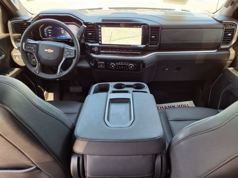 Used 2026 Chevrolet Silverado 1500 LT w/ Leather Package AWD/4WD image 19