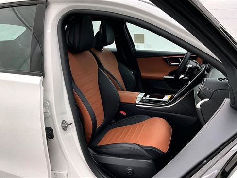 Certified 2023 Mercedes-Benz C 300 Sedan image 6