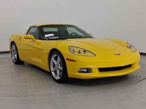 Used 2012 Chevrolet Corvette Coupe w/ 3LT Preferred Equipment Group image 7