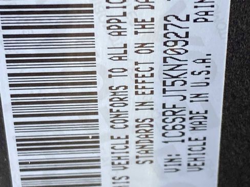 Certified 2019 RAM 1500 Laramie image 29